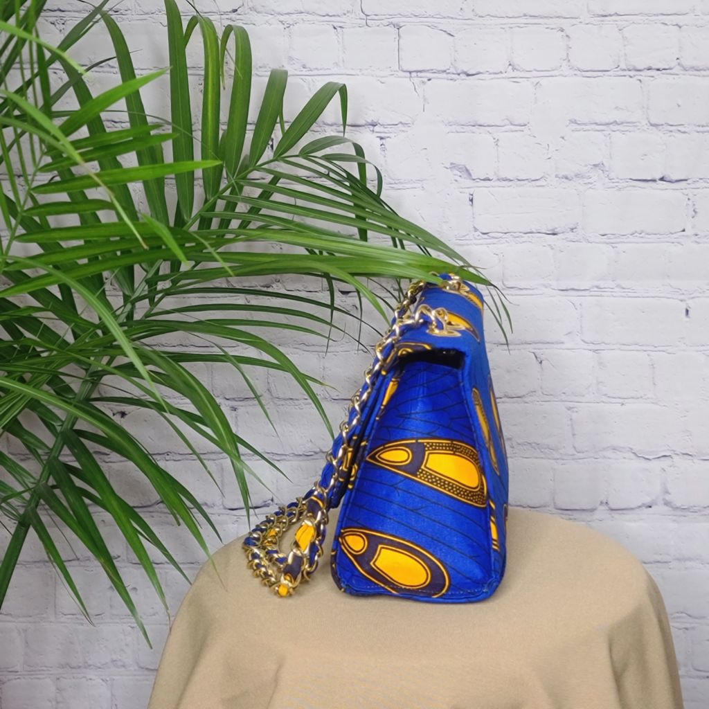 BlueRoyal Adjustable Chain Handbag