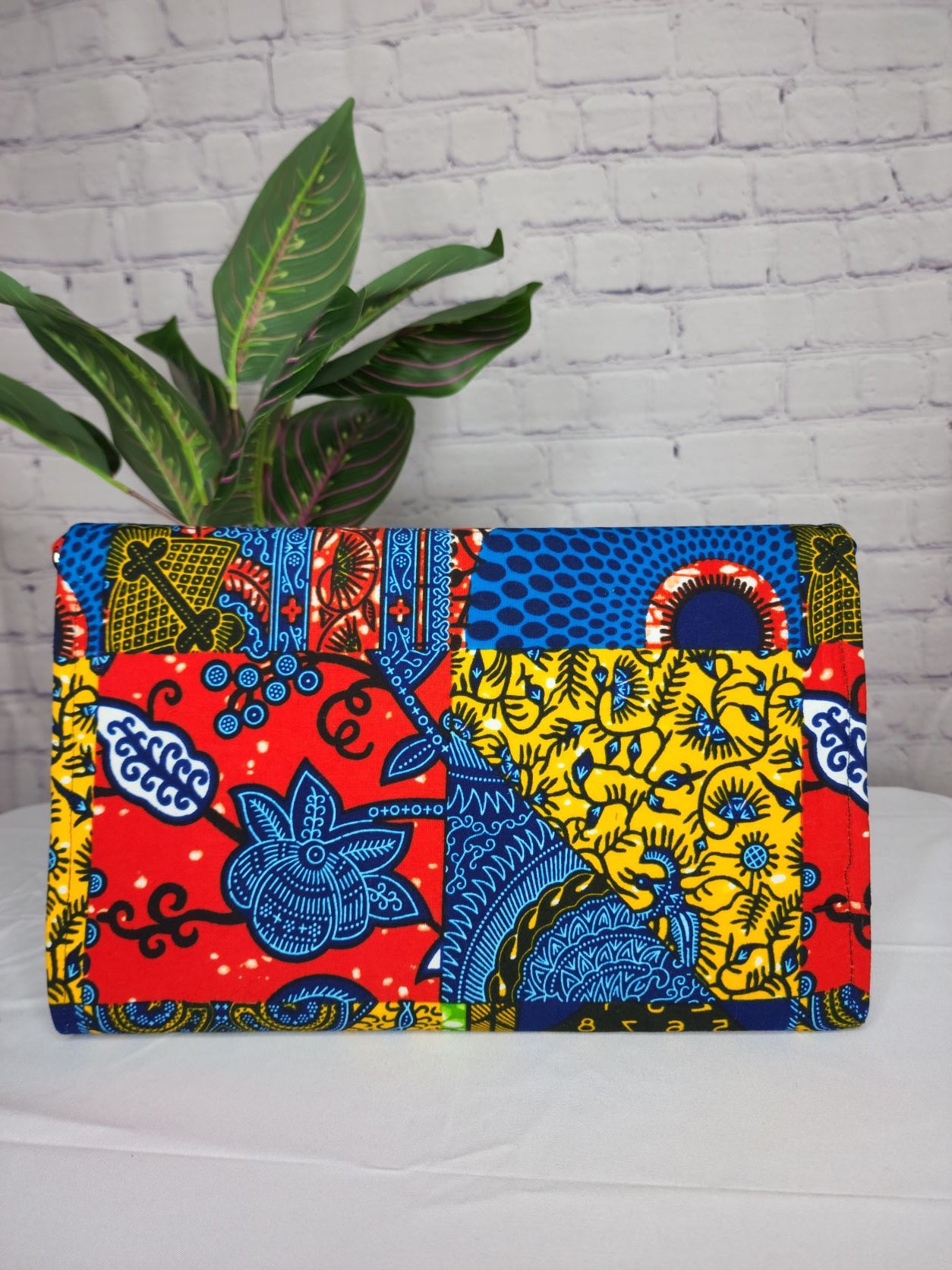 Enjoyment Ankara Clutch